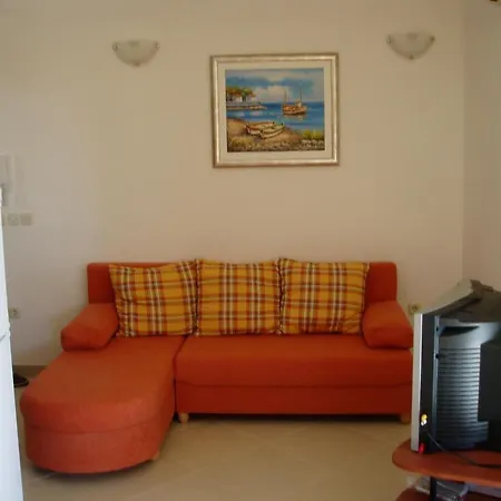 Villa Ibis Hotell 3*